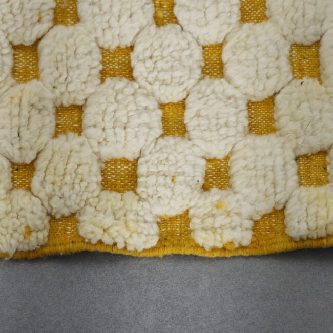 Handwoven Moroccan Beni Ouarain Rug with Geometric Pattern - Image 5