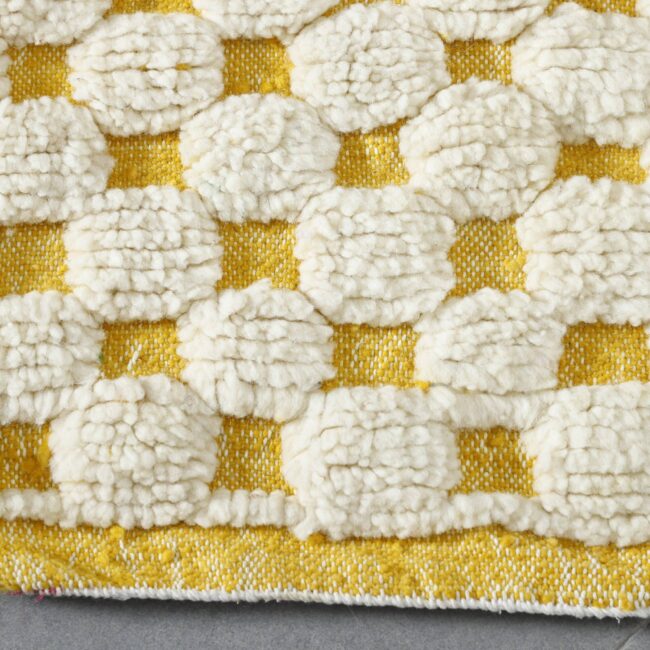 Handwoven Moroccan Beni Ouarain Rug with Geometric Pattern - Image 6