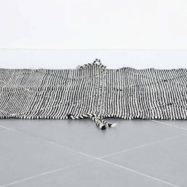 Classic Moroccan Zanafi Rug with Horizontal Stripes - Image 4