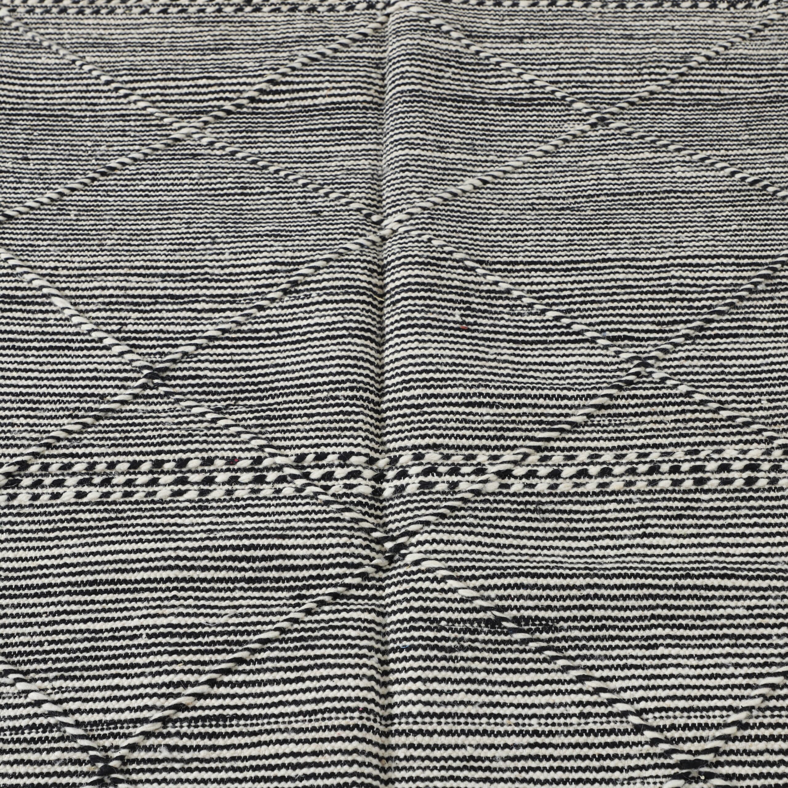 Classic Moroccan Zanafi Rug with Horizontal Stripes - Image 2