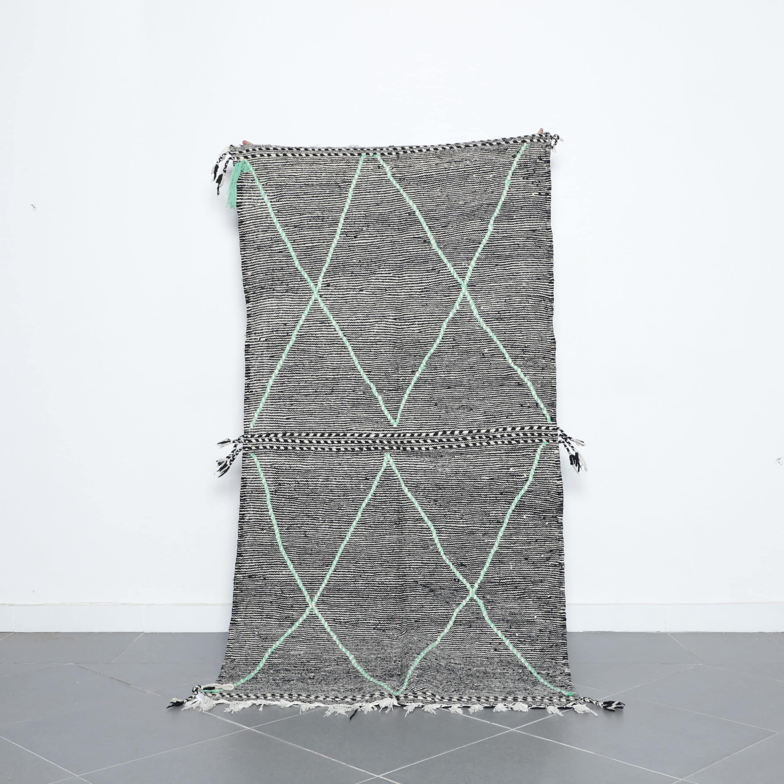Modern Moroccan Zanafi Kilim rug with Mint Diamond Lattice