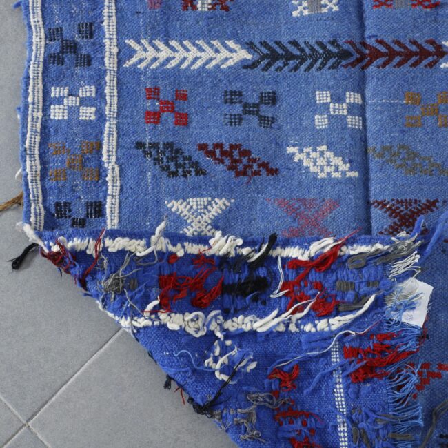 Blue Moroccan Kilim with Geometric Motifs - Image 5