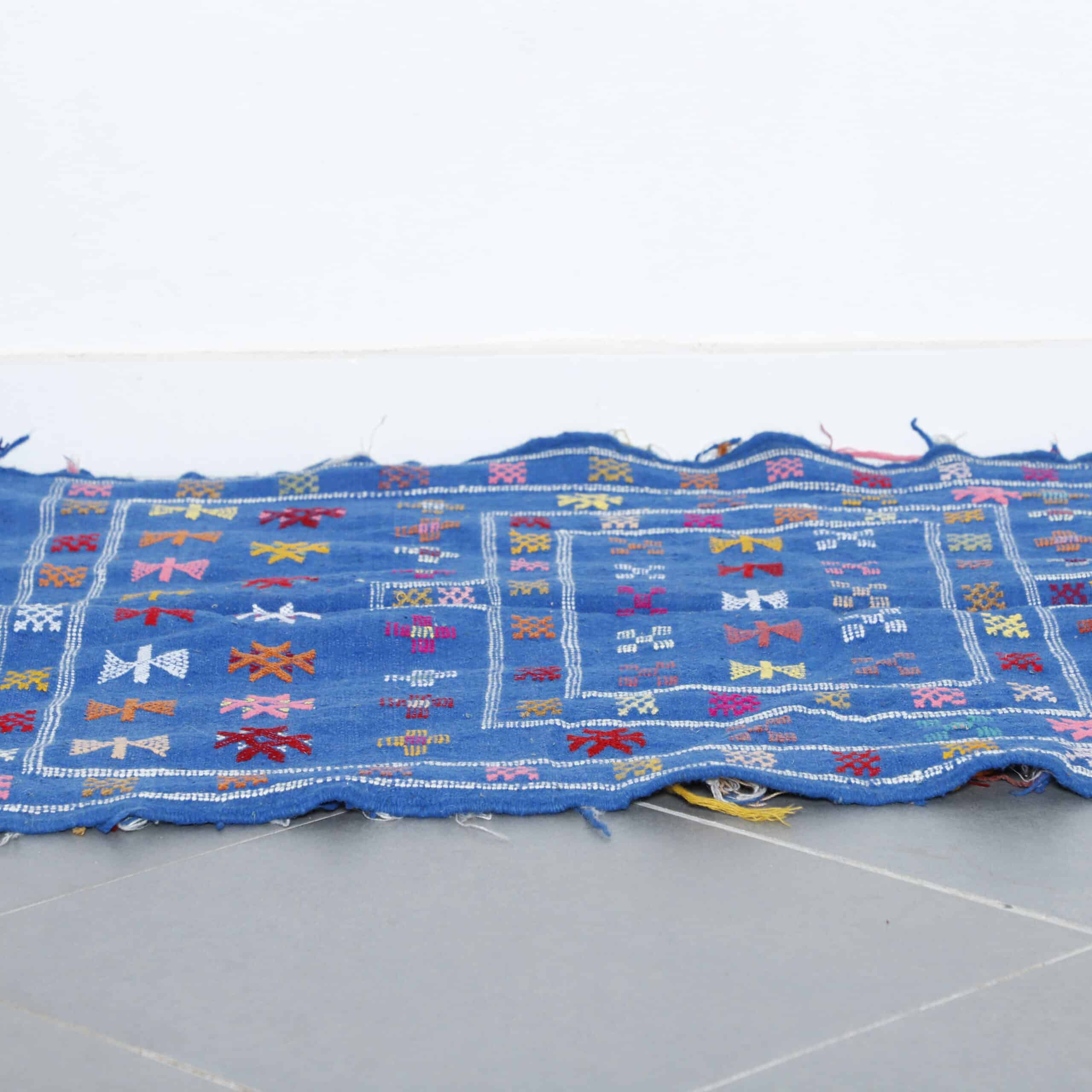 Blue Moroccan Kilim with Geometric Motifs - Image 5