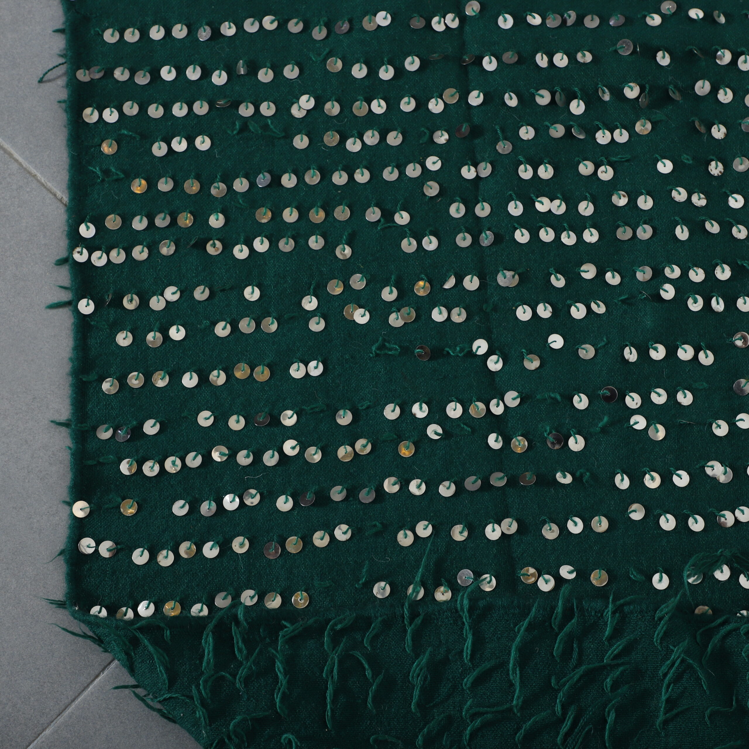 Embellished Moroccan Handira with Sequins - Image 3