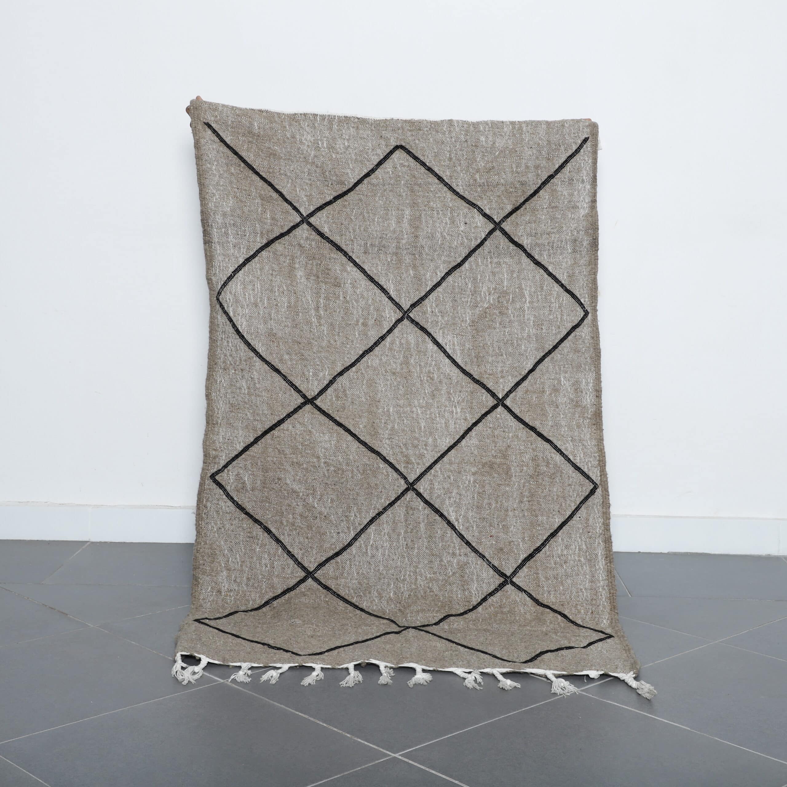 Classic Moroccan Beni Ourain Kilim with Diamond Lattice