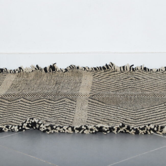 Geometric Moroccan Zanafi Kilim - Image 2