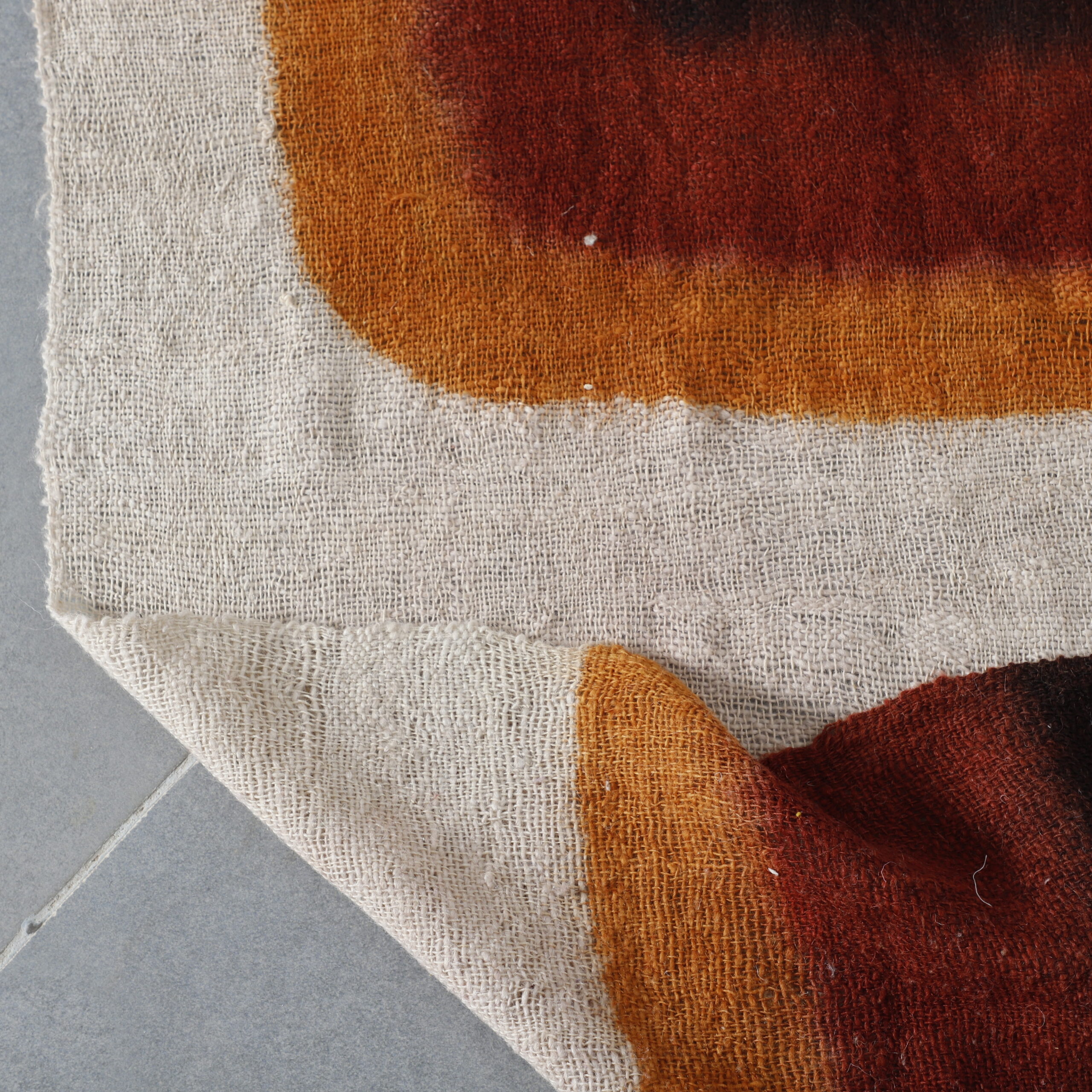 Traditional Berber Veil with Earthy Hues & Henna-Dyed Moroccan Craftsmanship - Image 2