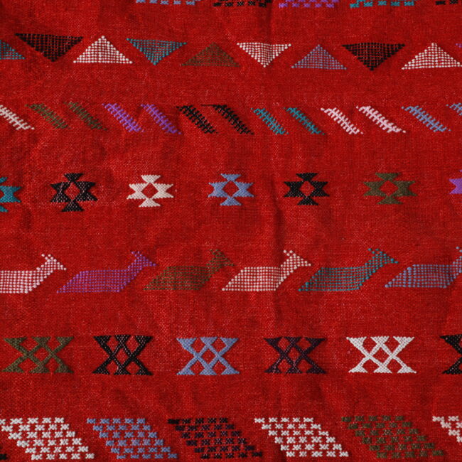 Vibrant Moroccan Kilim with Geometric Motifs - Image 4