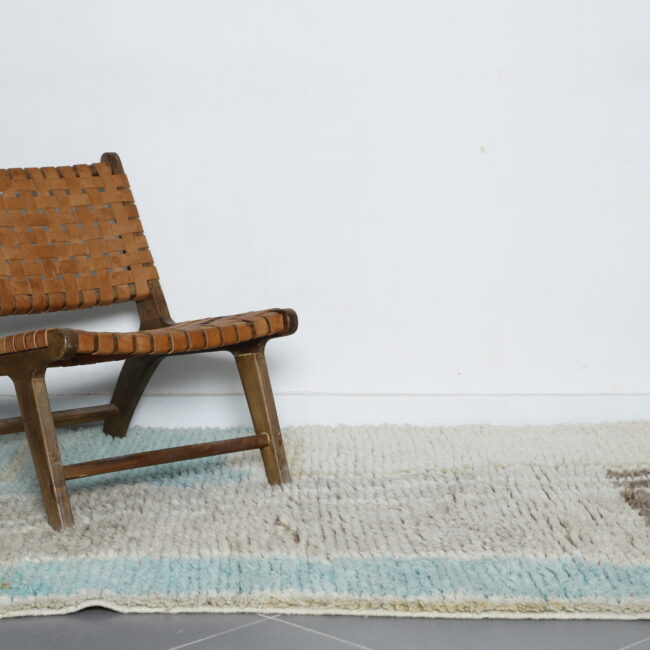 Modern Moroccan Beni Ourain Rug with Abstract Design - Image 2