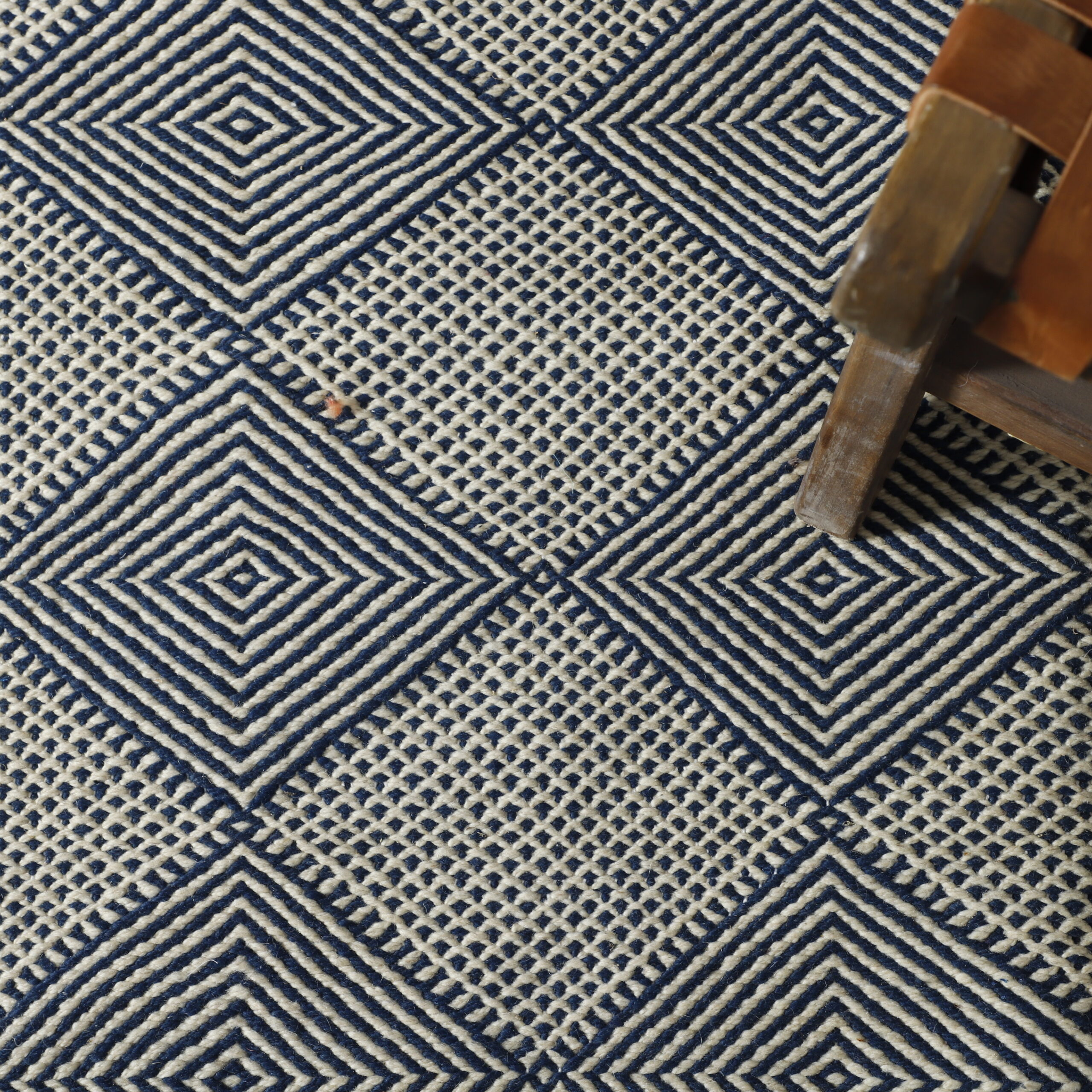 Classic Moroccan Zanafi Rug with Diamond Lattice - Image 2