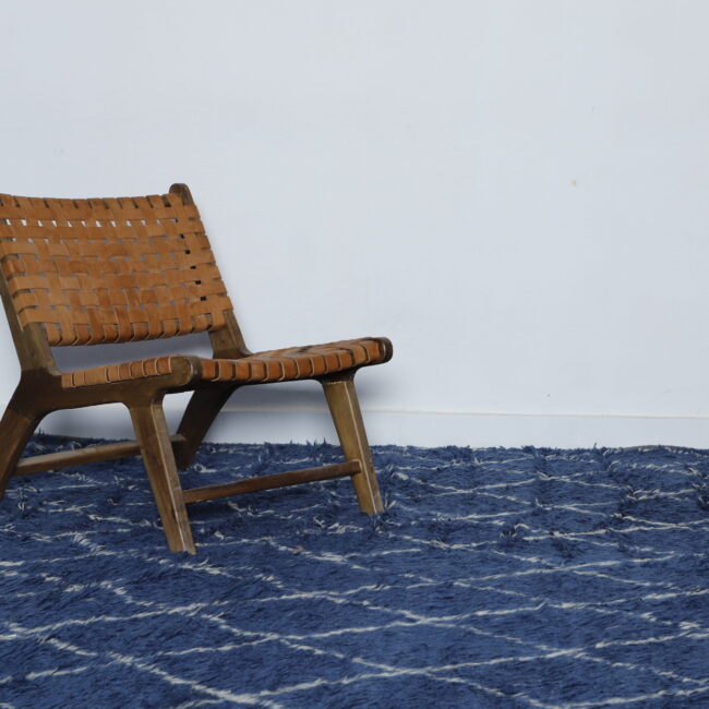 Luxurious Moroccan Beni Ourain Rug with Diamond Lattice - Image 7