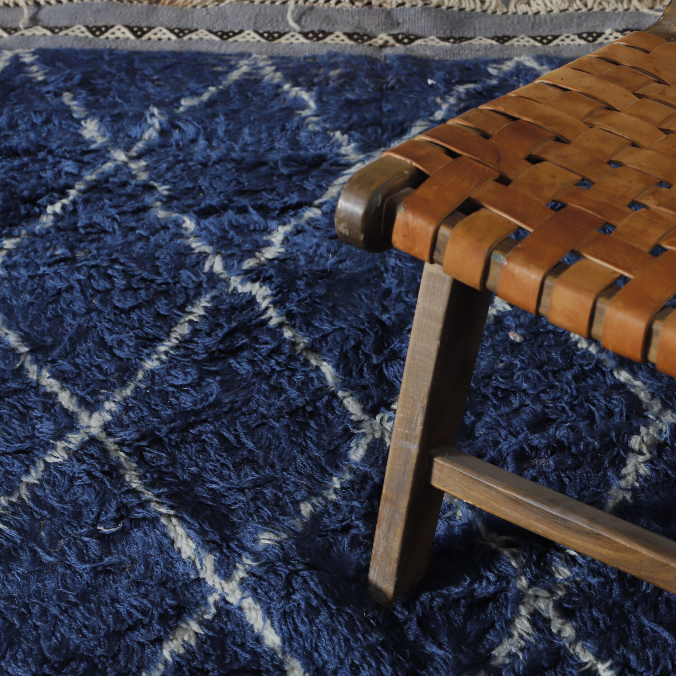 Luxurious Moroccan Beni Ourain Rug with Diamond Lattice - Image 5